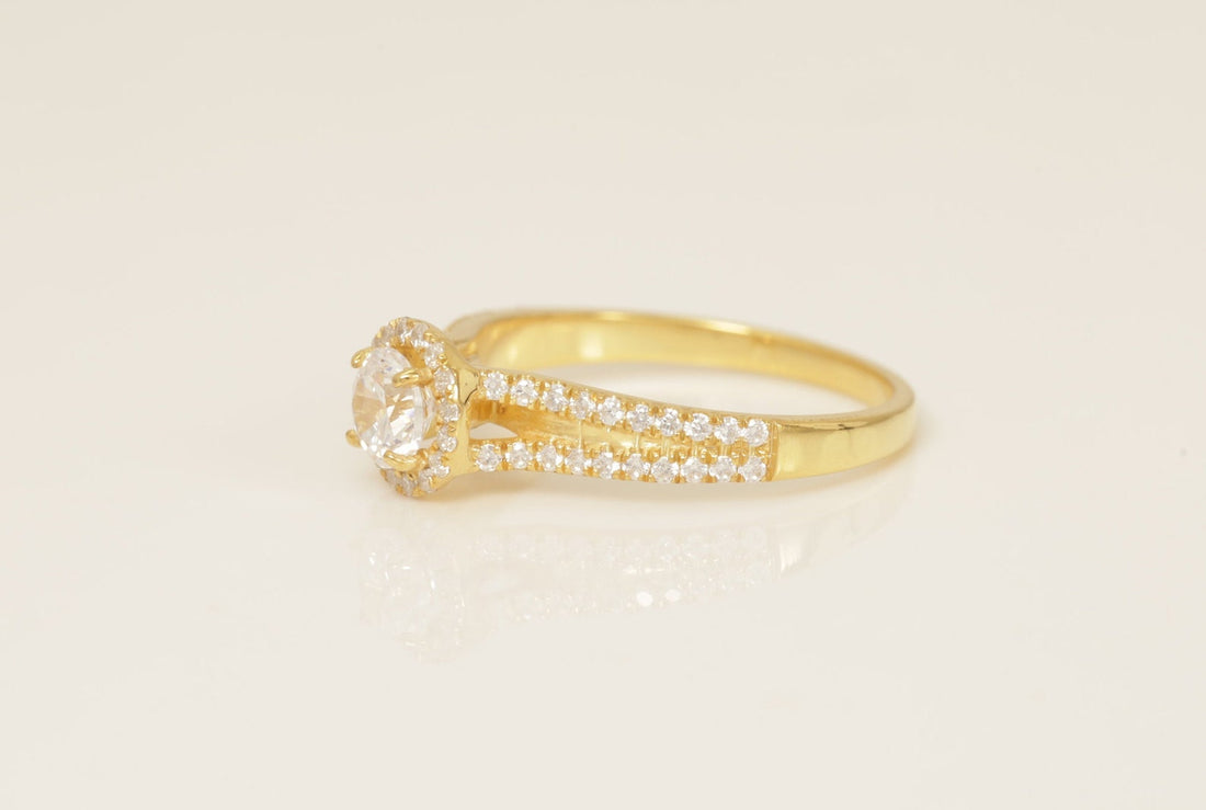 Split Shank Diamond Halo Engagement Ring, Diamond Wedding Ring, Bridal Promise Ring for Women, Anniversary Ring