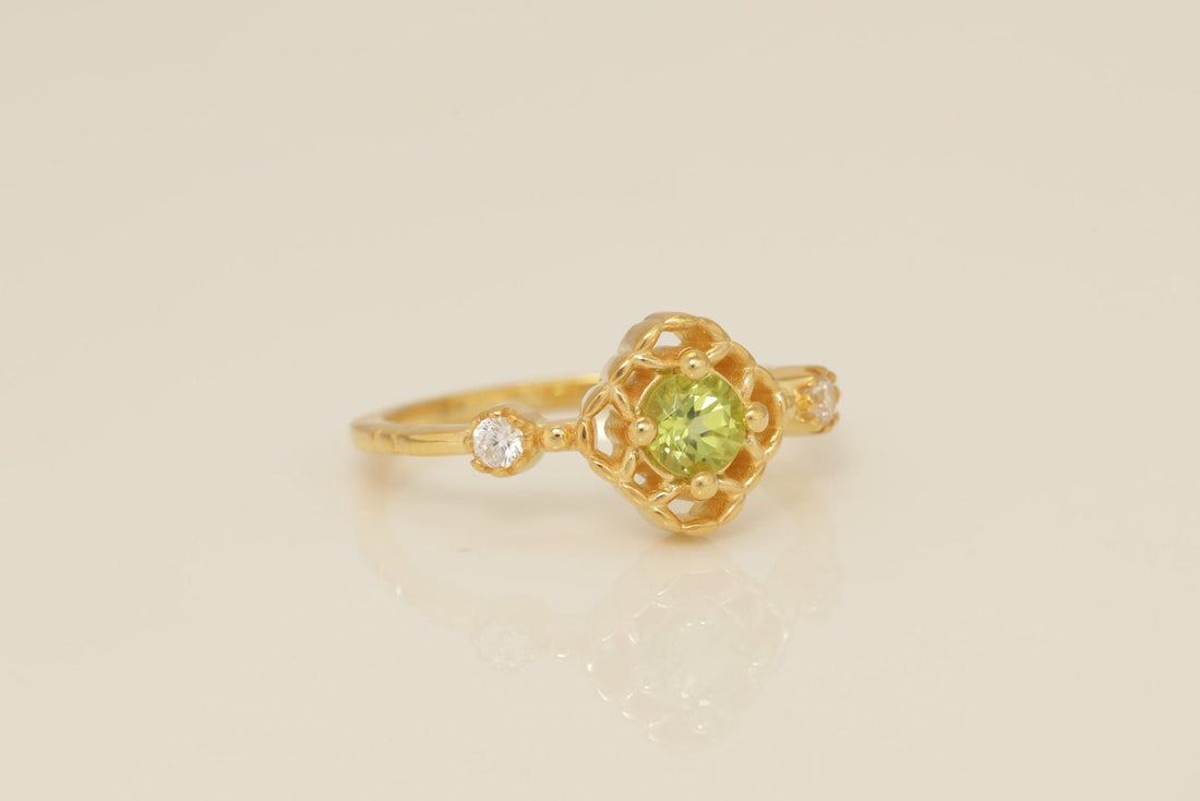 4.0mm Vintage Peridot Engagement Ring, August Birthstone Ring, Peridot Diamond Ring, Bridal Promise Ring Gift for Her