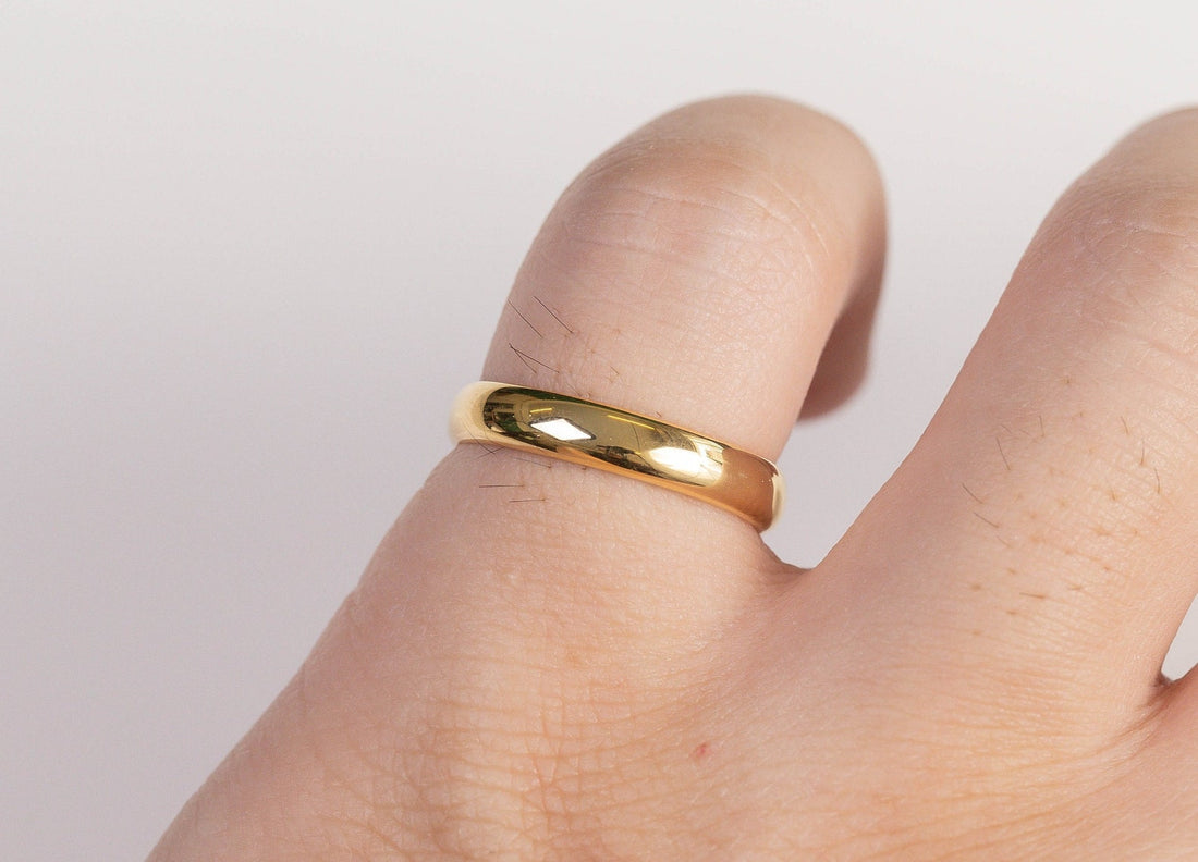Gold Wedding Band, Classic Dome Polished Men's and Women's Wedding Ring, 3.5mm Comfort Fit Plain Wedding Band