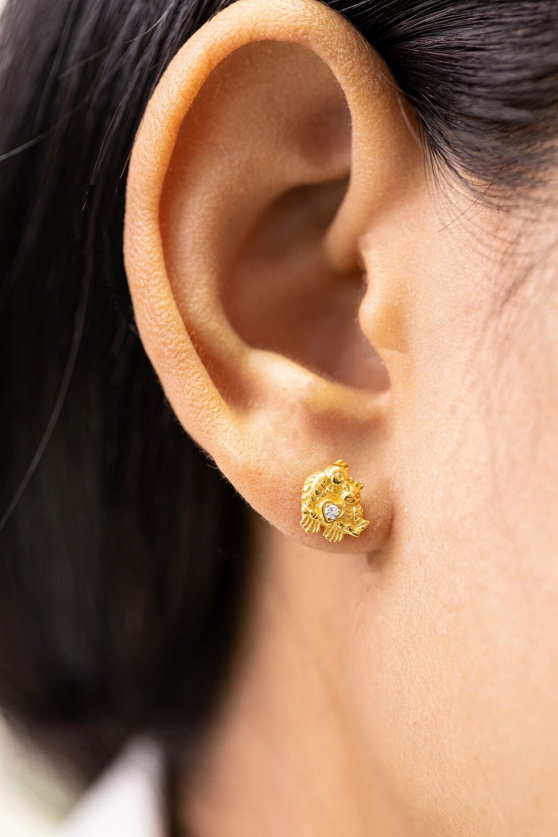 Bird Stud Earrings, Minimalist Bird Earrings, Bird Jewelry, Cute Animal Earrings, Sparrow Earrings