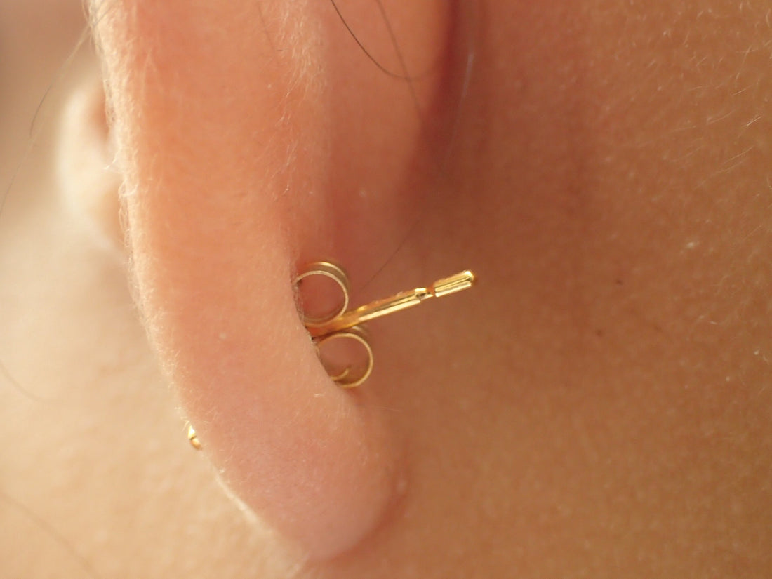 Four Leaf Clover Earrings, Clover Stud Earrings, 14k Solid Gold Dainty Earrings, Tiny Clover Earrings, Good Luck Earrings