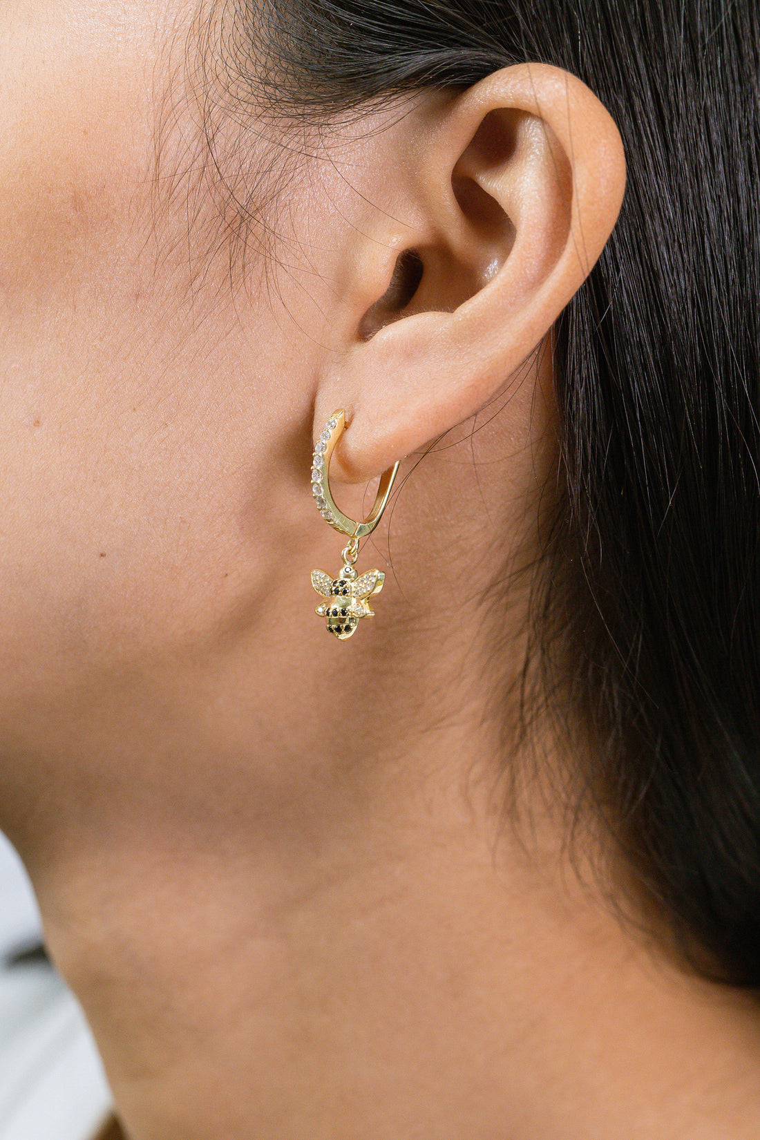 Honey Bee Hoop Earrings, 18K Gold Black Diamond Hoop Earrings, Dangle Hoop Earrings, Bridesmaid Gift, Animal Hoops
