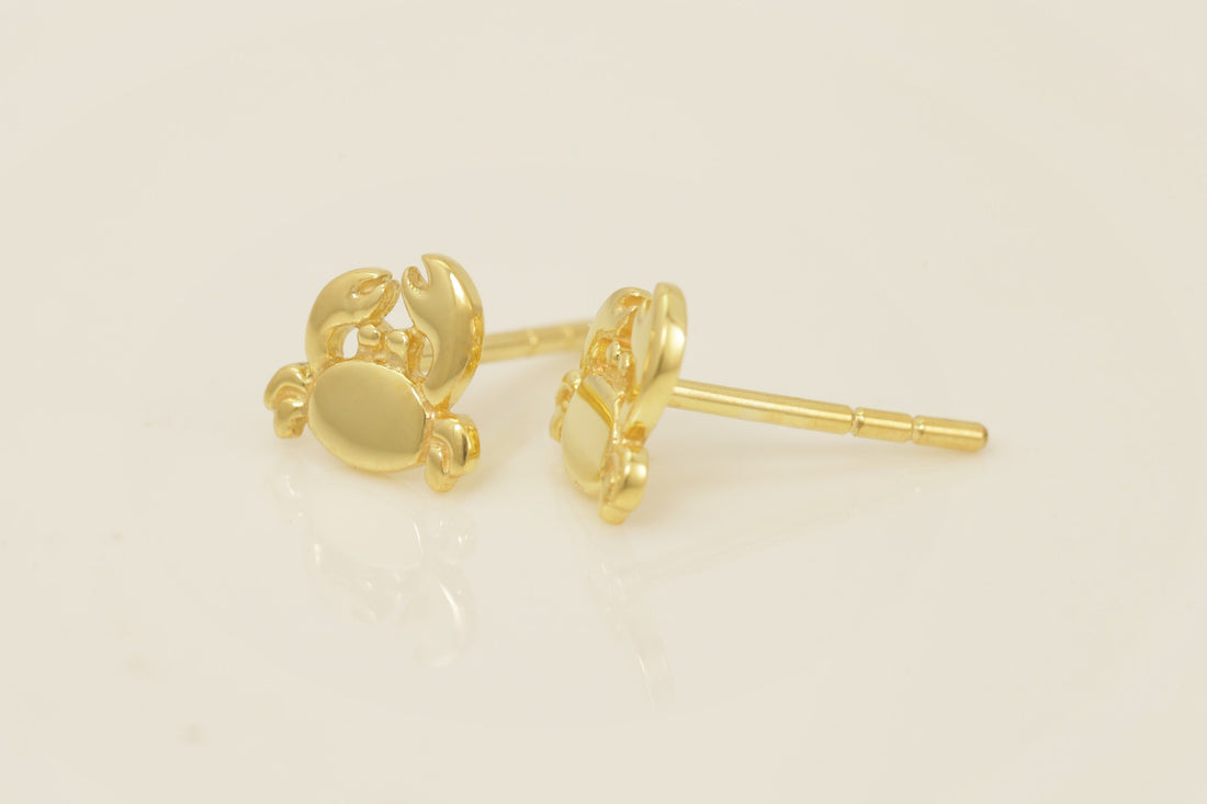 Crab Stud Earrings, Sea Life Jewelry, Beach Earrings, Summer Earrings Gift for Her