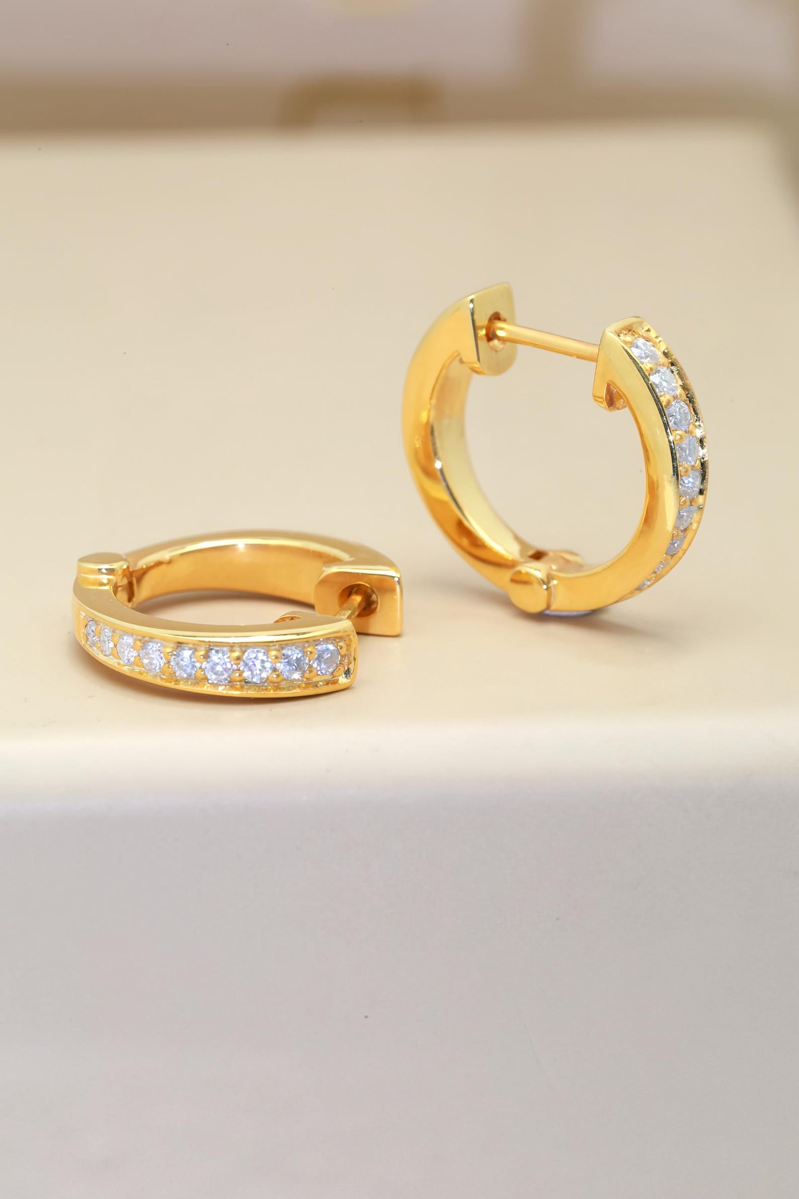 Diamonds Hoop Earrings, Minimalist Hoop Earrings, Delicate Wedding Earrings, Huggie Hoops, Minimal Hoop Earrings