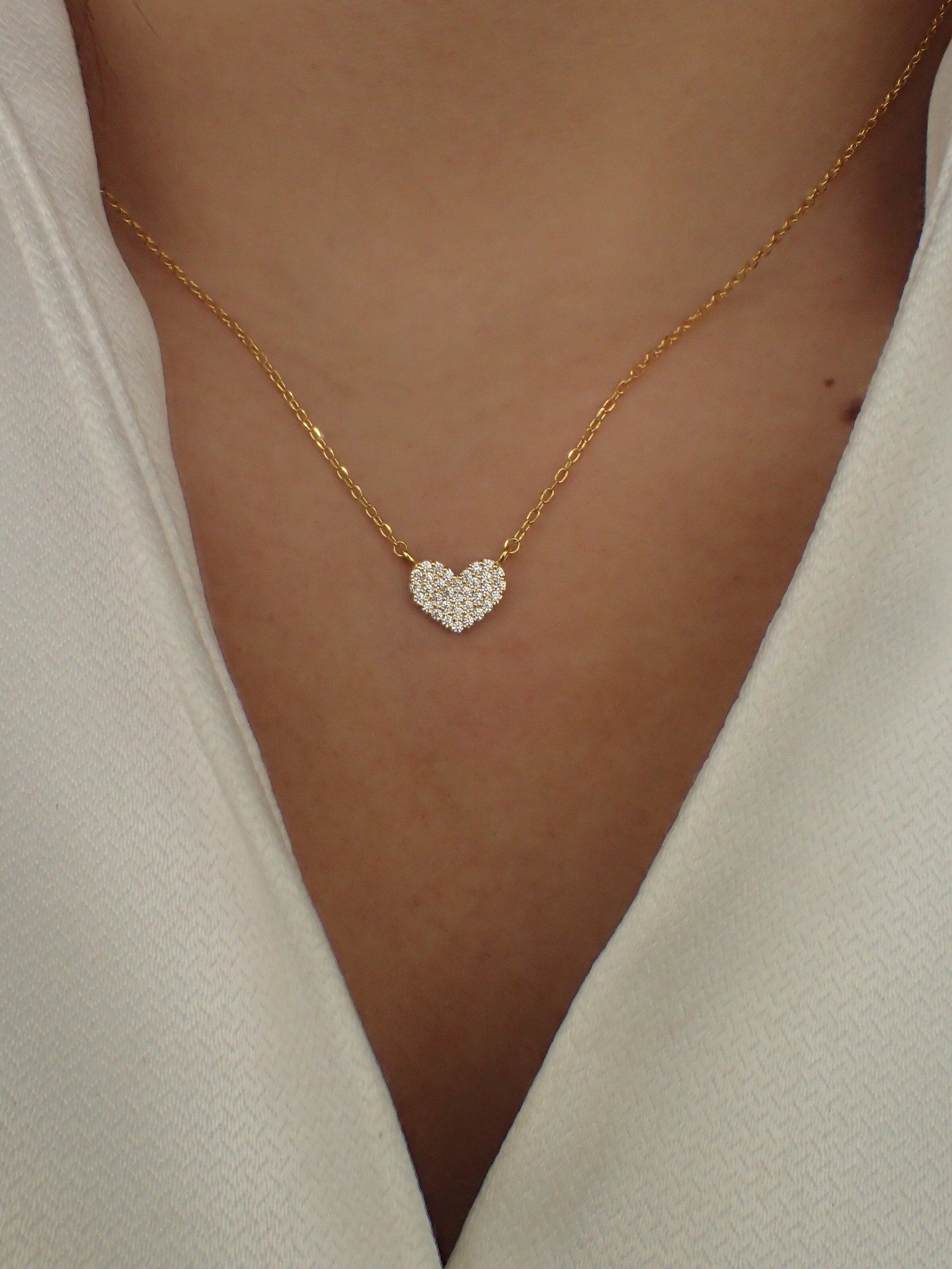Heart Necklace / Tiny Heart Charm / 925 Sterling Silver Dainty Heart Necklace / Diamond Necklace