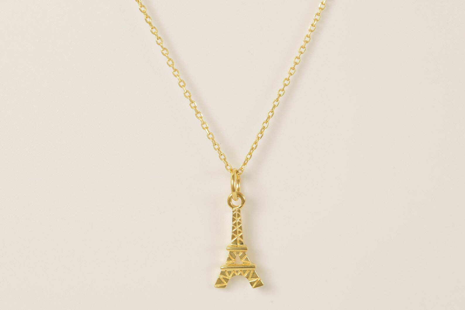 Eiffel Tower Necklace, Paris Pendant Necklace, Eiffel Tower Jewelry for Girls, France Necklace, Eiffel Tower Charm