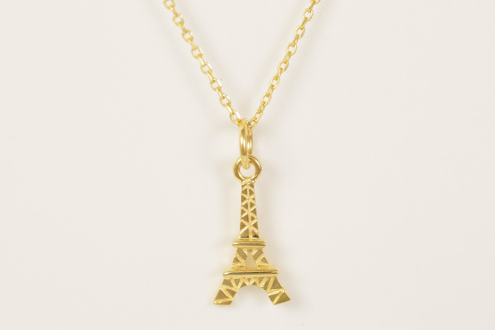 Eiffel Tower Necklace, Paris Pendant Necklace, Eiffel Tower Jewelry for Girls, France Necklace, Eiffel Tower Charm