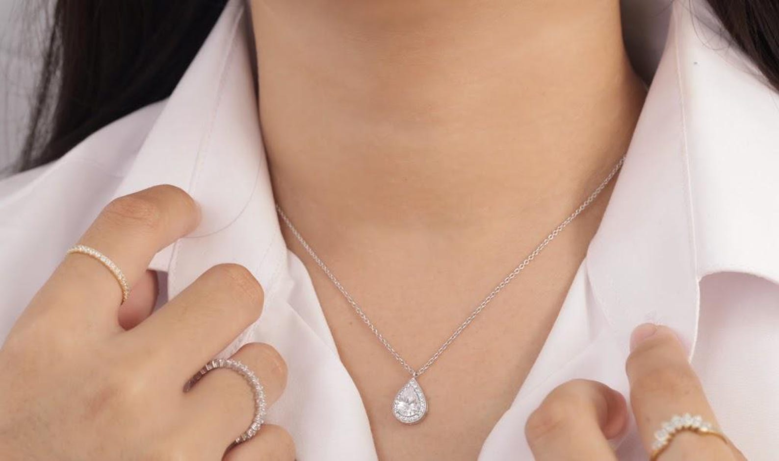 Tear Drop Diamond Necklace, Diamond Halo Pear Necklace, Wedding Necklace Gift, Everyday Necklace, Bridesmaid Gift