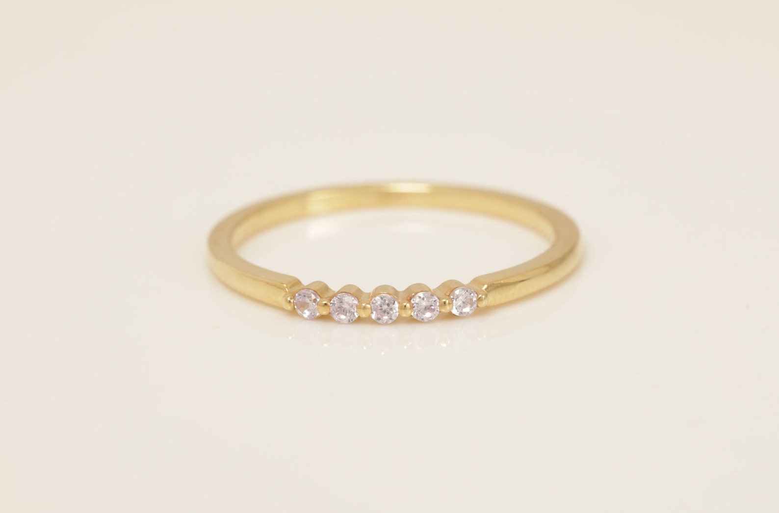 Five Stones Diamond Wedding Band, Single Prong Wedding Ring, April Birthstone Ring, Dainty Stacking Ring, Minimalist Band