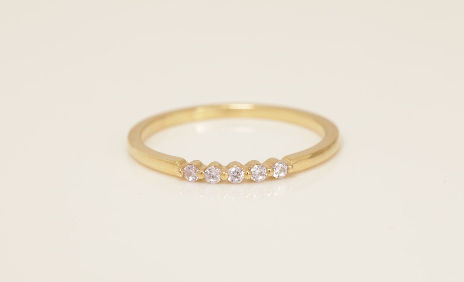 Five Stones Diamond Wedding Band, Single Prong Wedding Ring, April Birthstone Ring, Dainty Stacking Ring, Minimalist Band