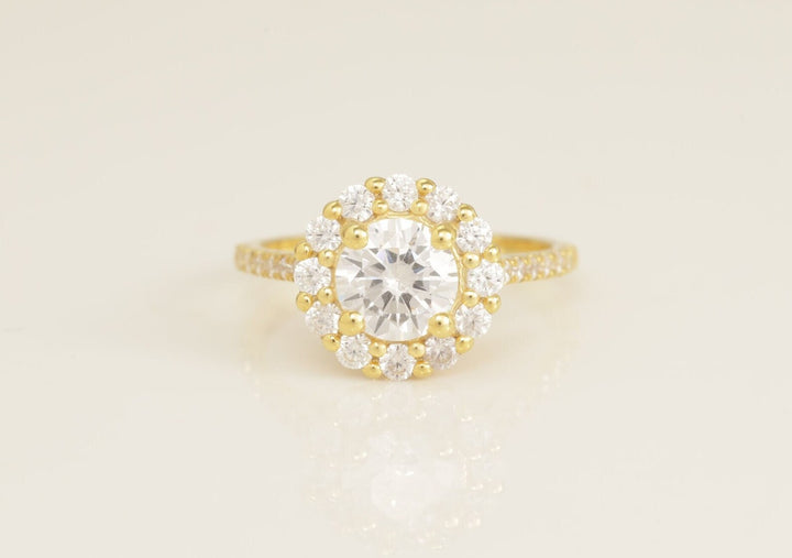1.0 CT Diamond Halo Engagement Ring, Anniversary Ring Gift for Women, Bridal Promise Ring for Her, Ring For Women