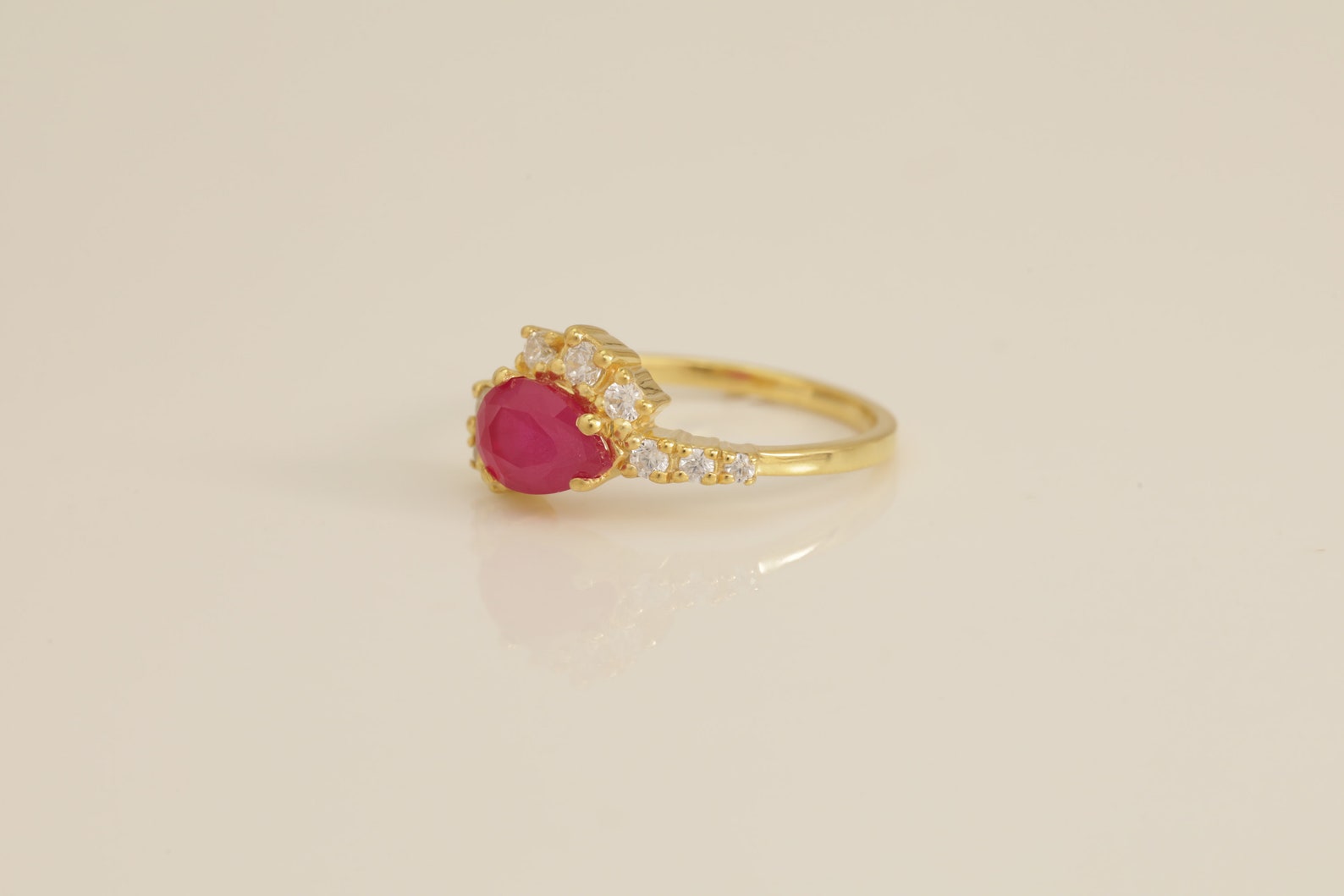 0.75 CT Ruby Cluster Engagement Ring, Diamond Cluster Anniversary Ring, July Birthstone Ring, Bridal Promise Ring