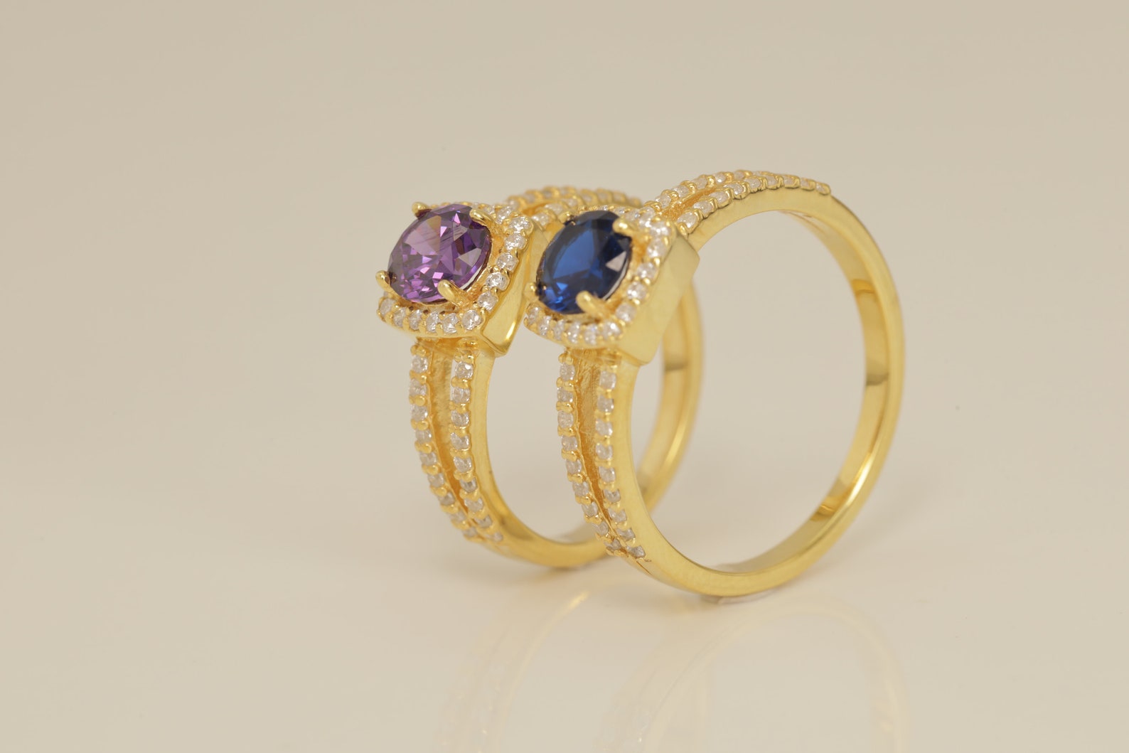 Split Shank Blue Sapphire Engagement Ring, Gemstone Wedding Ring, September Birthstone Ring, Diamond Halo Anniversary Ring, Promise Ring