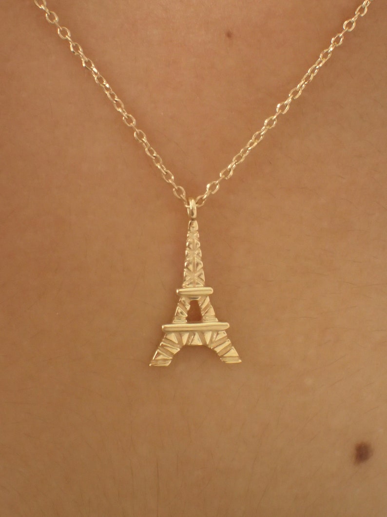 Eiffel Tower Necklace / Eiffel Tower Jewelry for Girls / Paris Themed Gift / Paris Necklace / Gift for Her