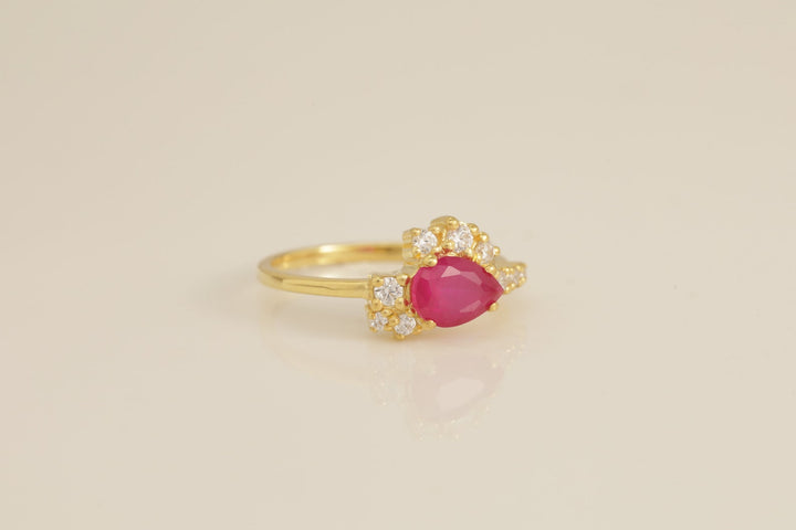 0.75 CT Ruby Cluster Engagement Ring, Diamond Cluster Anniversary Ring, July Birthstone Ring, Bridal Promise Ring