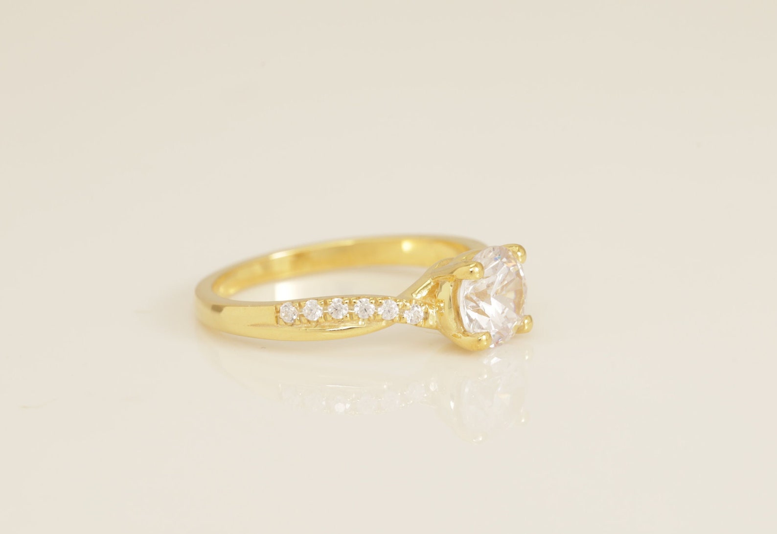 0.84 CT Twisted Diamond Engagement Ring, Twisted Wedding Ring Gift for Women, Bridal Promise Ring, Anniversary Ring