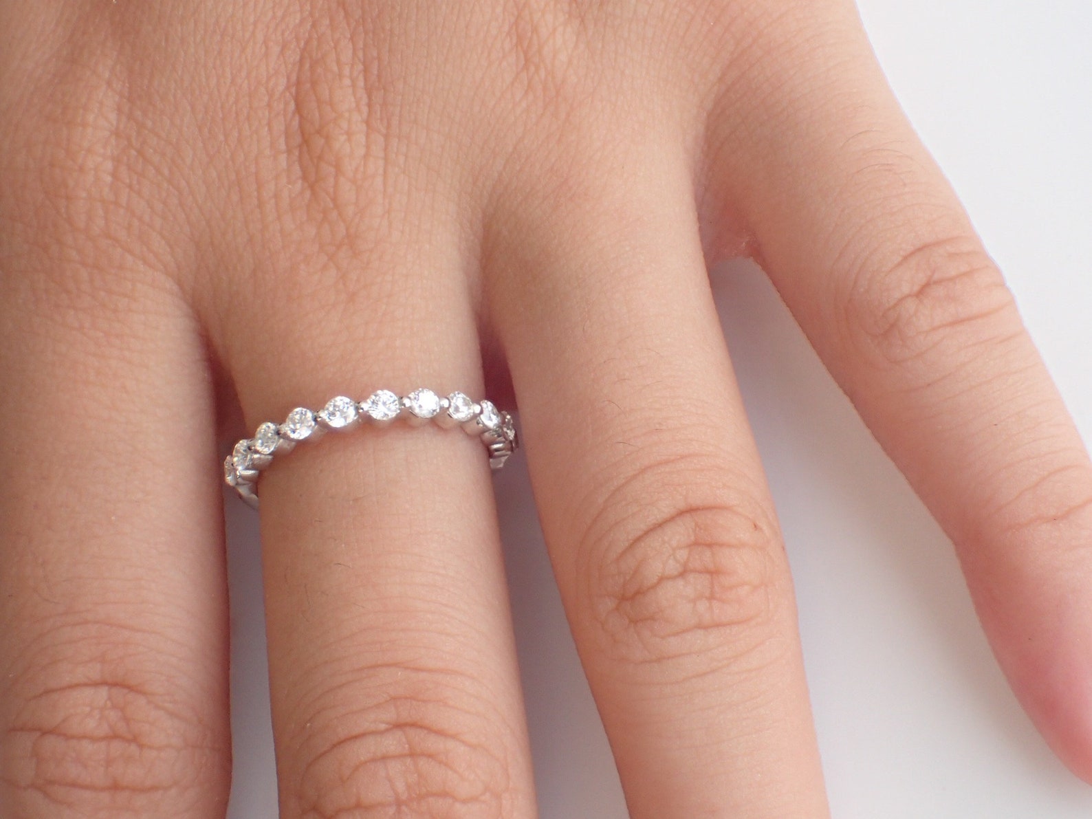 2.0 MM Single Prong Moissanite Wedding Band / Floating Bubble Prong Stackable Band / Moissanite Wedding Ring / Gift for Her