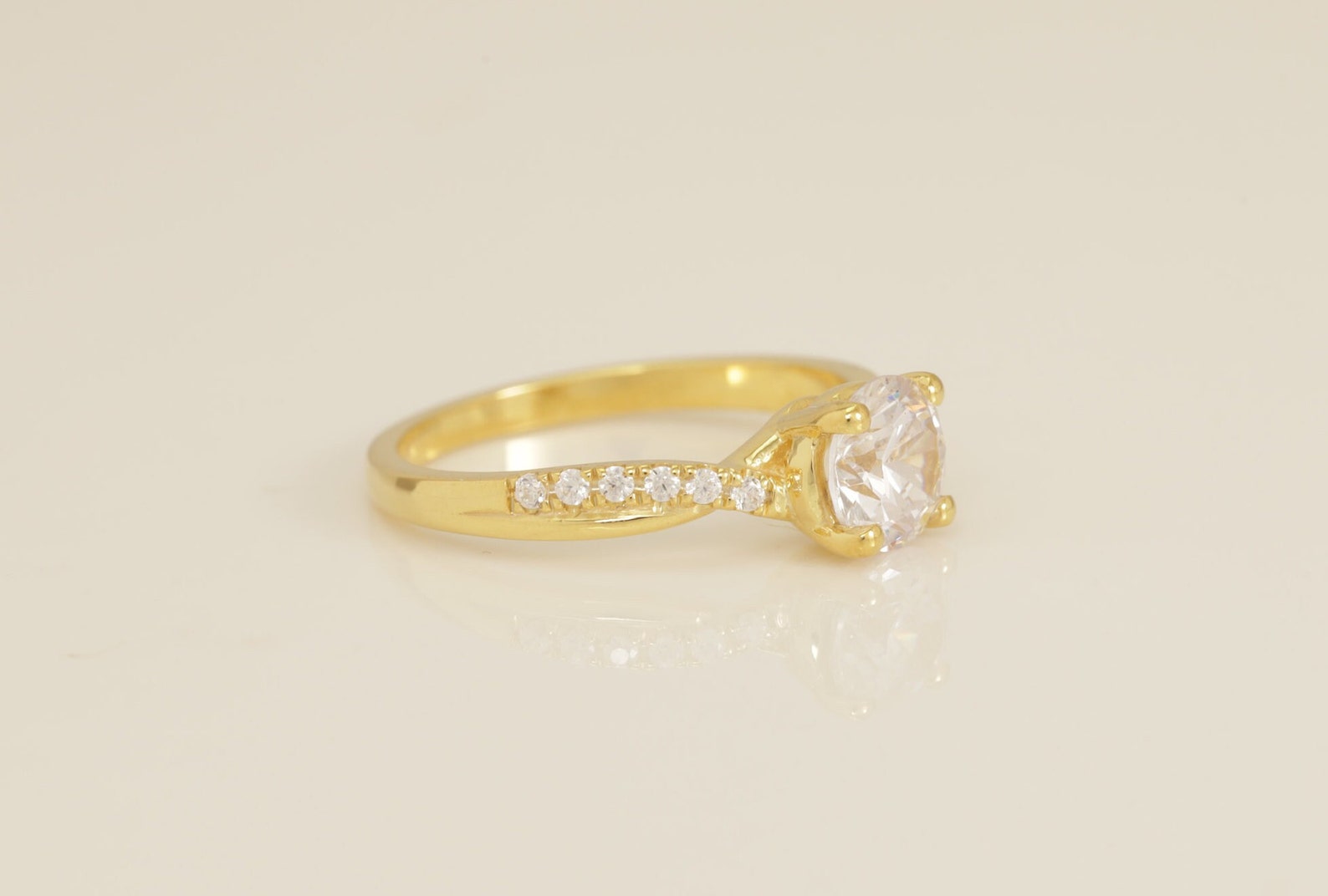 0.84 CT Twisted Diamond Engagement Ring, Twisted Wedding Ring Gift for Women, Bridal Promise Ring, Anniversary Ring