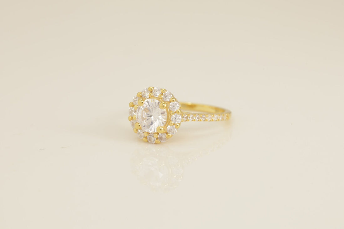 1.0 CT Diamond Halo Engagement Ring, Anniversary Ring Gift for Women, Bridal Promise Ring for Her, Ring For Women