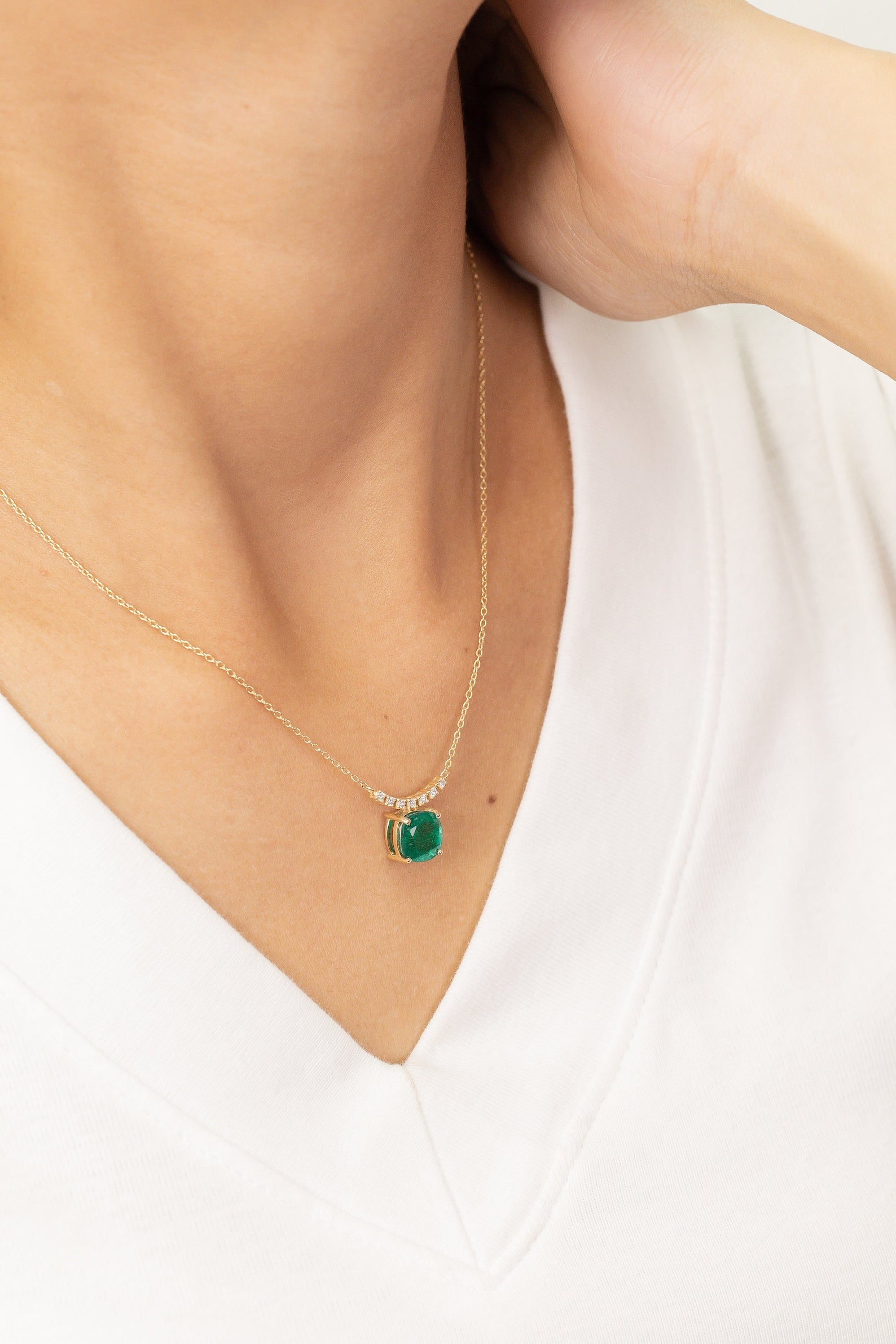 Emerald Solitaire Necklace, Prong Set Pendant Necklace, May Birthstone Gift, Dainty Emerald Necklace, Bridesmaid Jewelry