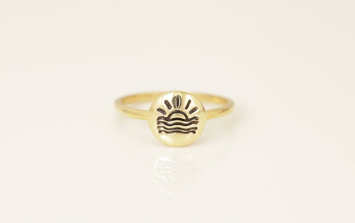 Sun Ring, Minimalist Sun Ring, Sun Disc Ring, Sunshine Jewelry Gift for Her, Stackable her and Him Jewelry