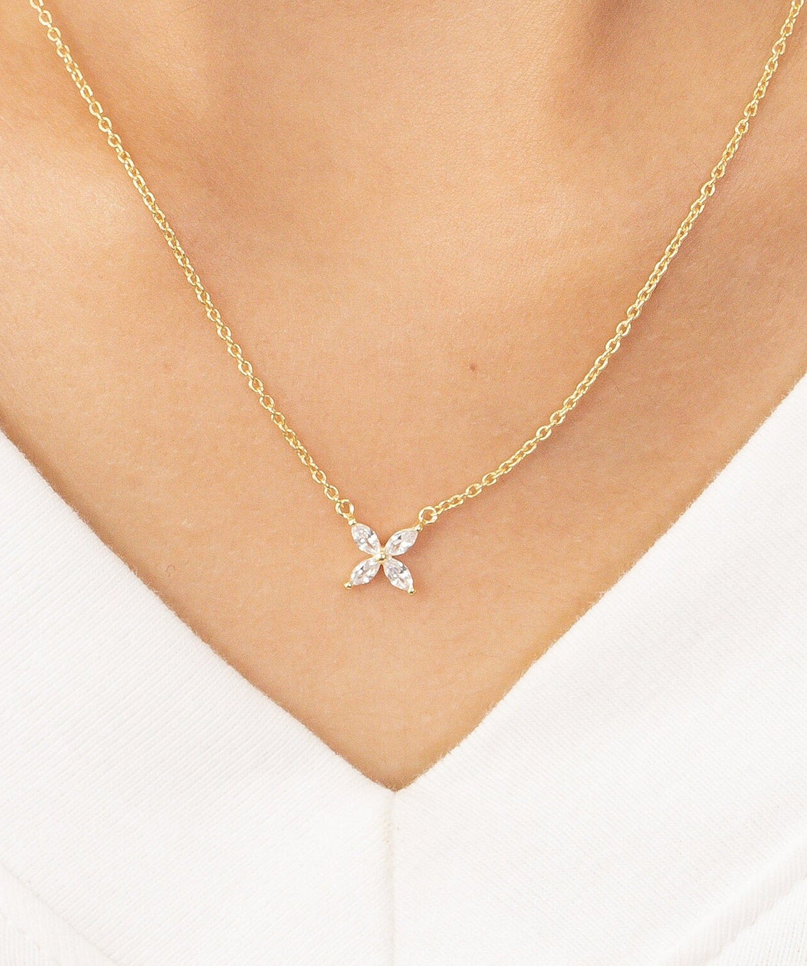 Marquise Flower Necklace, Sterling Silver Dainty Flower Pendant, Adjustable Layering Necklace, Minimalist Bridal Nacklace