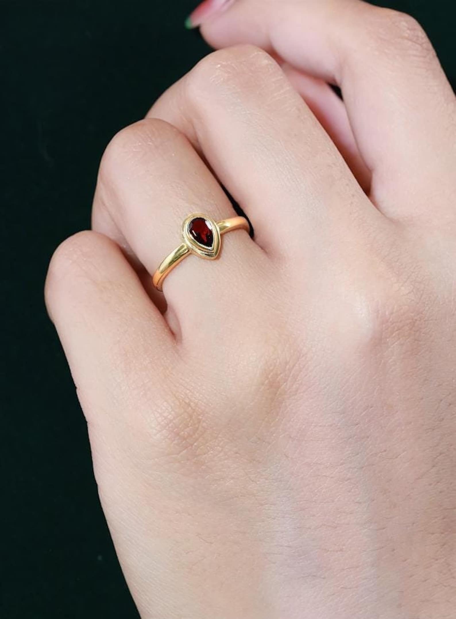 0.25 CT Pear Shape Garnet Engagement Ring, January Birthstone Ring, Delicate Solitaire Garnet Ring, Anniversary Gift for her