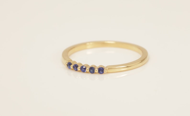 Five Stones Blue Sapphire Ring, 1.5mm Single Prong Minimalist Ring, September Birthstone Ring, Dainty Stacking Ring