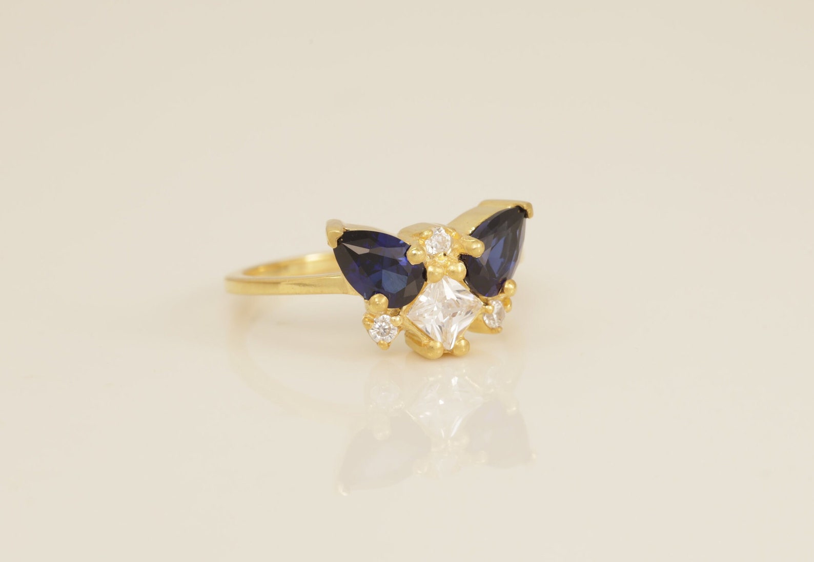 Blue Sapphire Cluster Engagement Ring, Diamond Cluster Ring, Cluster Engagement Ring Gift for Women, September Birthstone Gift