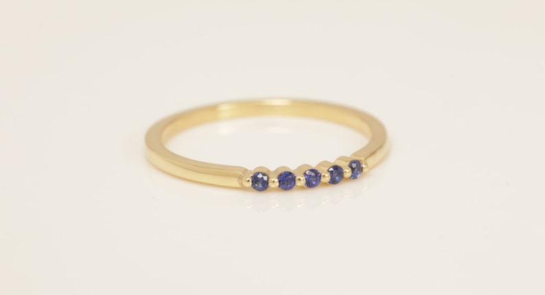 Five Stones Blue Sapphire Ring, 1.5mm Single Prong Minimalist Ring, September Birthstone Ring, Dainty Stacking Ring