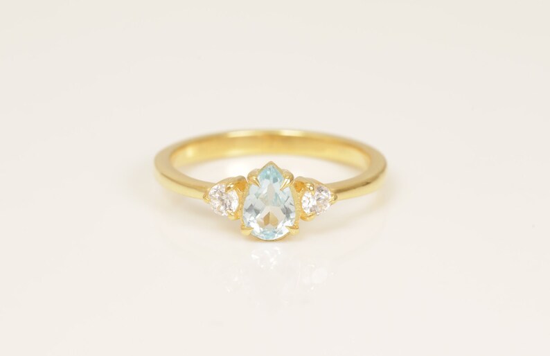 0.50 CT Blue Topaz Engagement Ring, Pear Cut Vintage Engagement Ring, December Birthstone Gift, Vintage Anniversary Ring