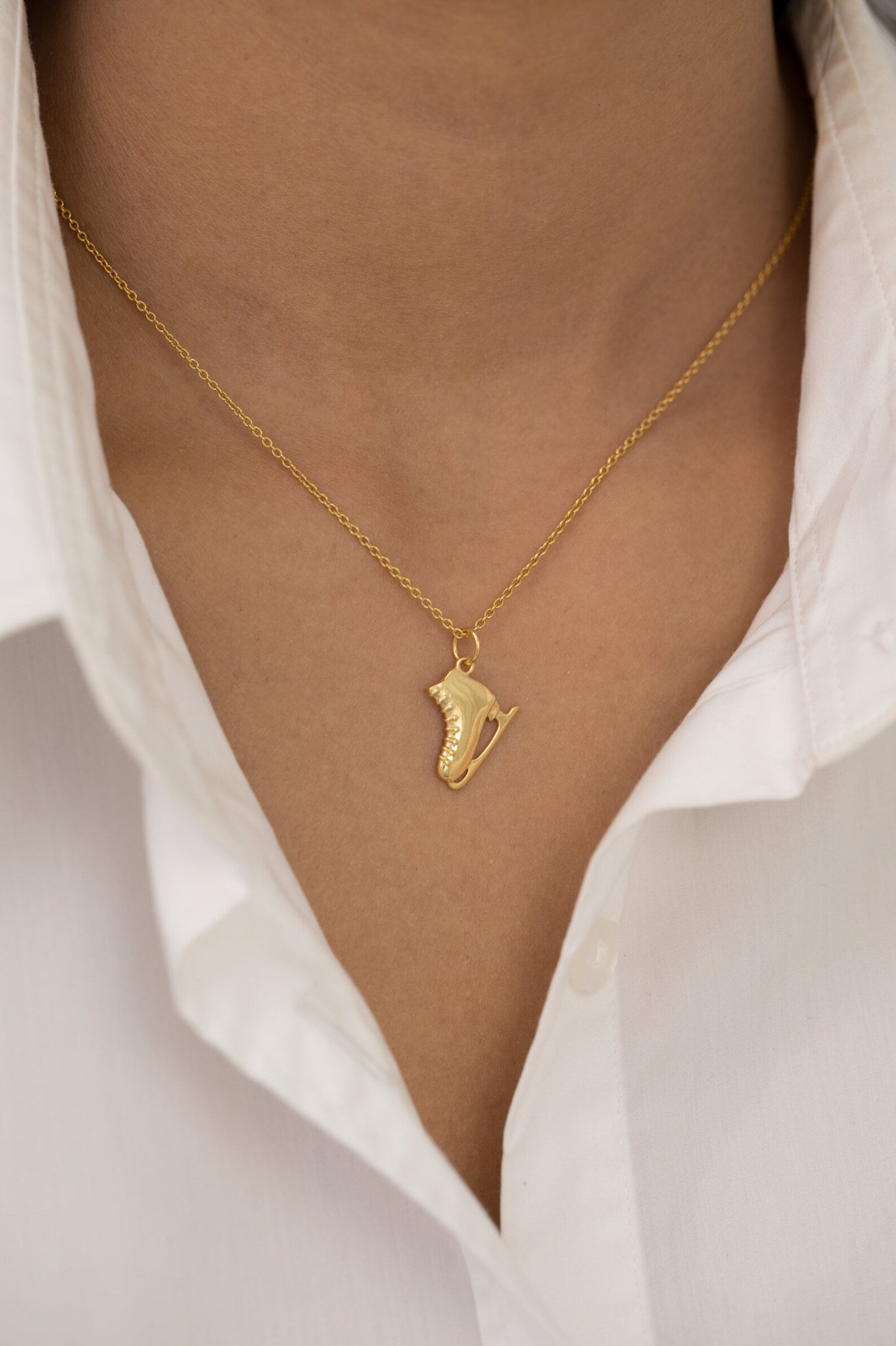 Ice Skating Shoe Necklace, Ice Skate Pendant Necklace, Gifts for Ice Skate Lovers, Layering Necklaces