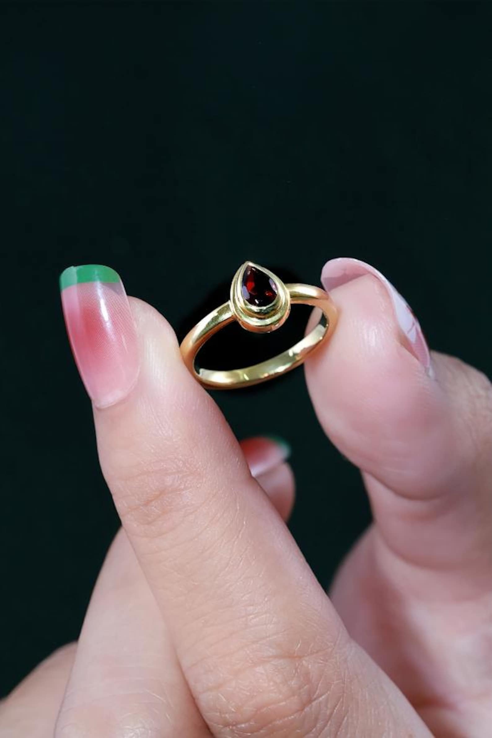 0.25 CT Pear Shape Garnet Engagement Ring, January Birthstone Ring, Delicate Solitaire Garnet Ring, Anniversary Gift for her