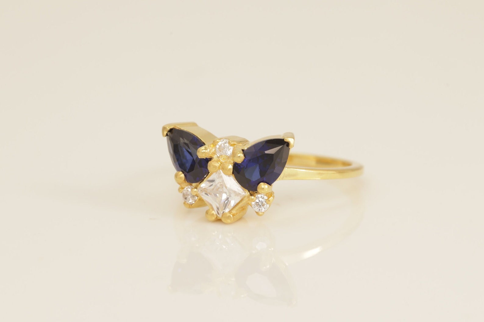 Blue Sapphire Cluster Engagement Ring, Diamond Cluster Ring, Cluster Engagement Ring Gift for Women, September Birthstone Gift