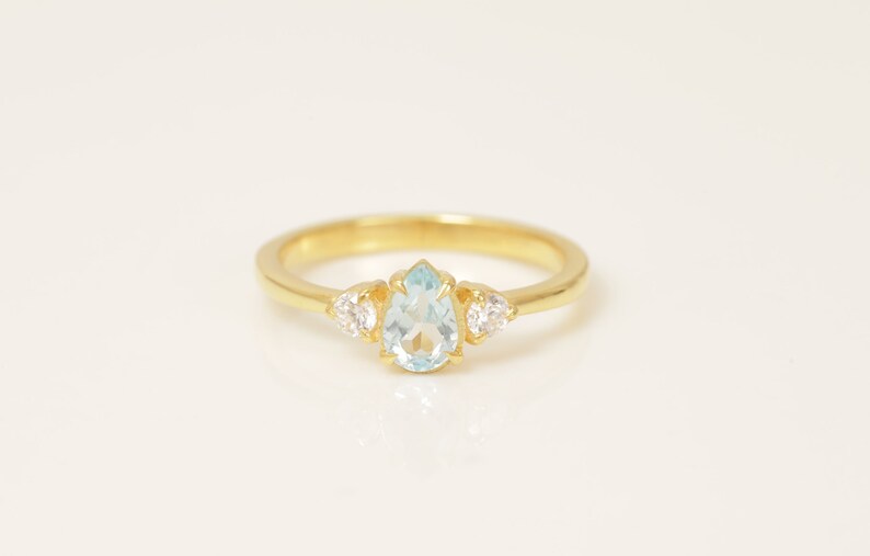 0.50 CT Blue Topaz Engagement Ring, Pear Cut Vintage Engagement Ring, December Birthstone Gift, Vintage Anniversary Ring
