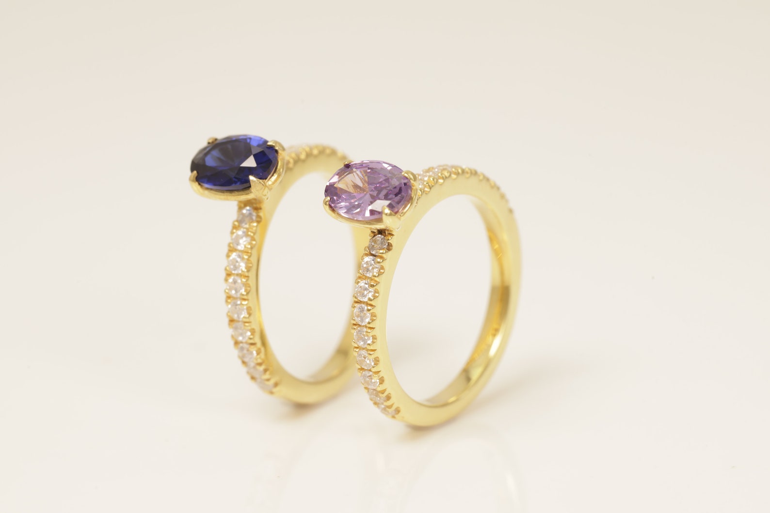 Oval cut Blue Sapphire Engagement Ring, Gemstones Wedding Ring, Promise ring Gift for Her, Anniversary Gift, Birthstone Ring