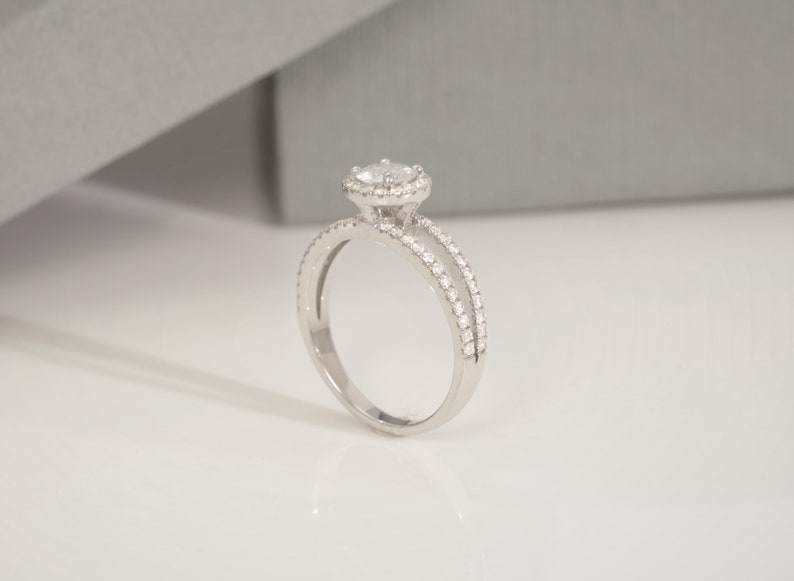 1.0 CT Split Shank Diamond Engagement Ring, Diamond Halo Anniversary Ring, Bridal Wedding Ring Gift for Her