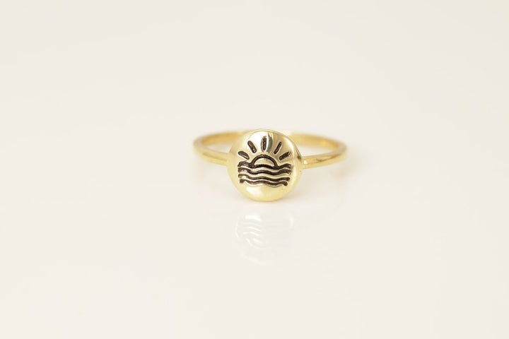 Sun Ring, Minimalist Sun Ring, Sun Disc Ring, Sunshine Jewelry Gift for Her, Stackable her and Him Jewelry