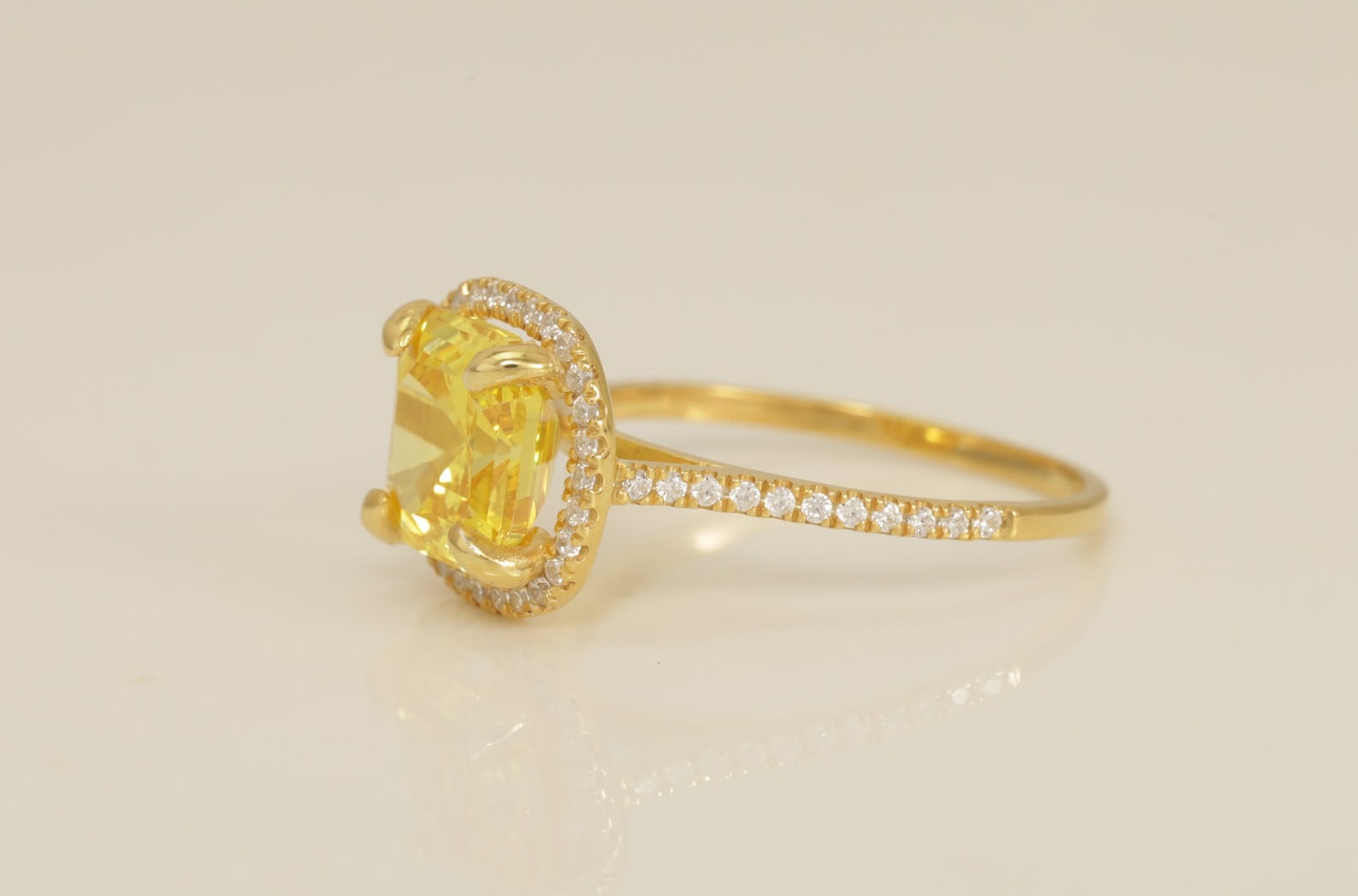 3.0 CT Yellow Sapphire Engagement Ring, Diamond Halo Yellow Sapphire Ring, September Birthstone Ring, Anniversary Ring Gift for Her