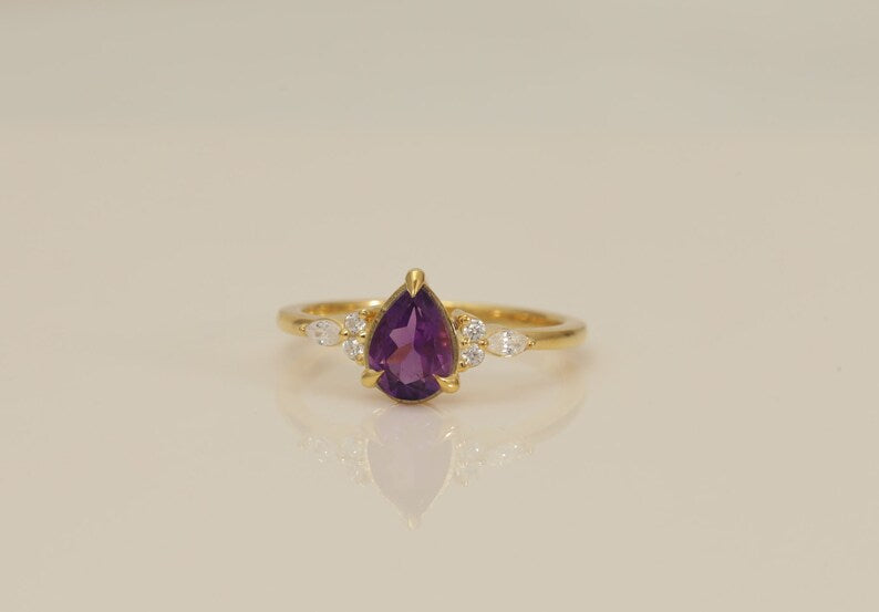 0.75 CT Pear Shaped Amethyst Engagement Ring, Vintage Engagement Ring, February Birthstone Gift, Bridal Wedding Ring, Anniversary Ring