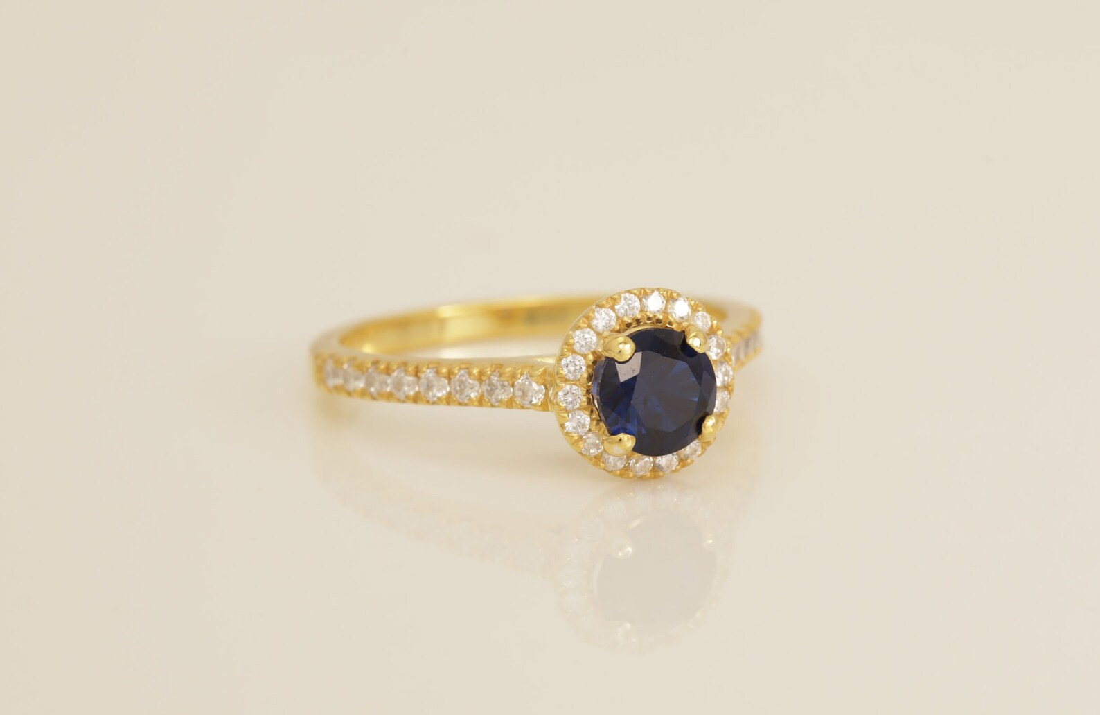 Diamond Halo Blue Sapphire Engagement Ring, September Birthstone Ring, Vintage Style Sapphire Ring, Bridal Promise Ring for Women