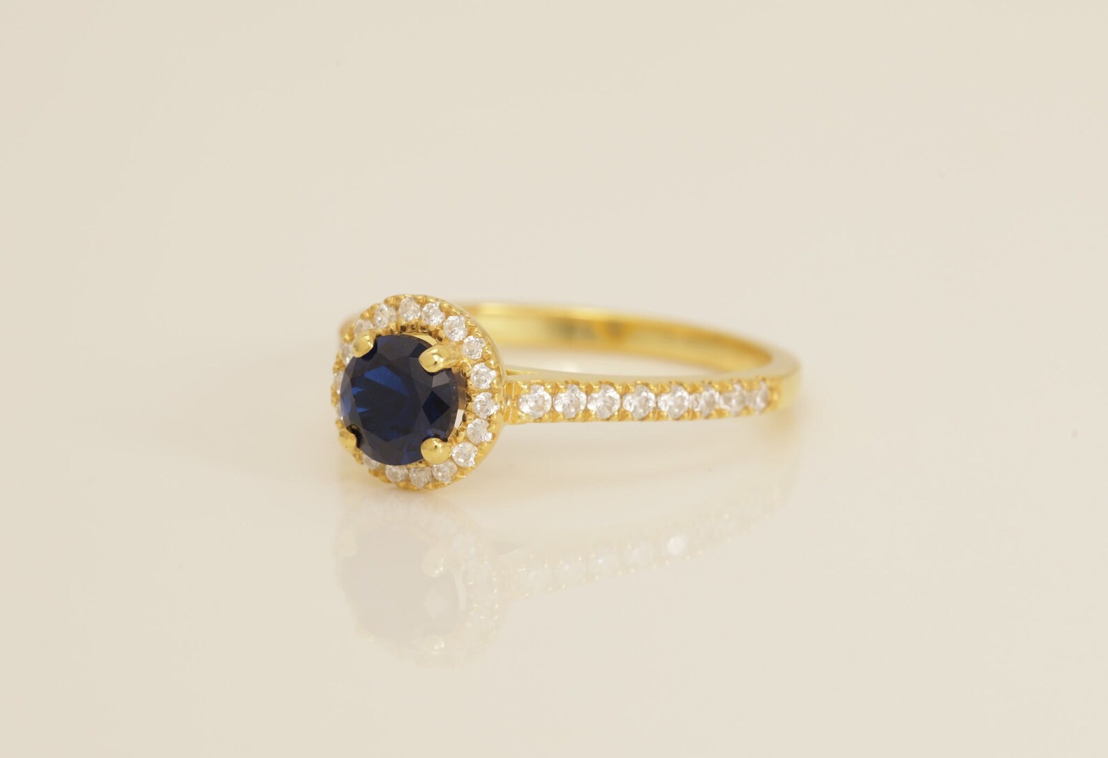 Diamond Halo Blue Sapphire Engagement Ring, September Birthstone Ring, Vintage Style Sapphire Ring, Bridal Promise Ring for Women