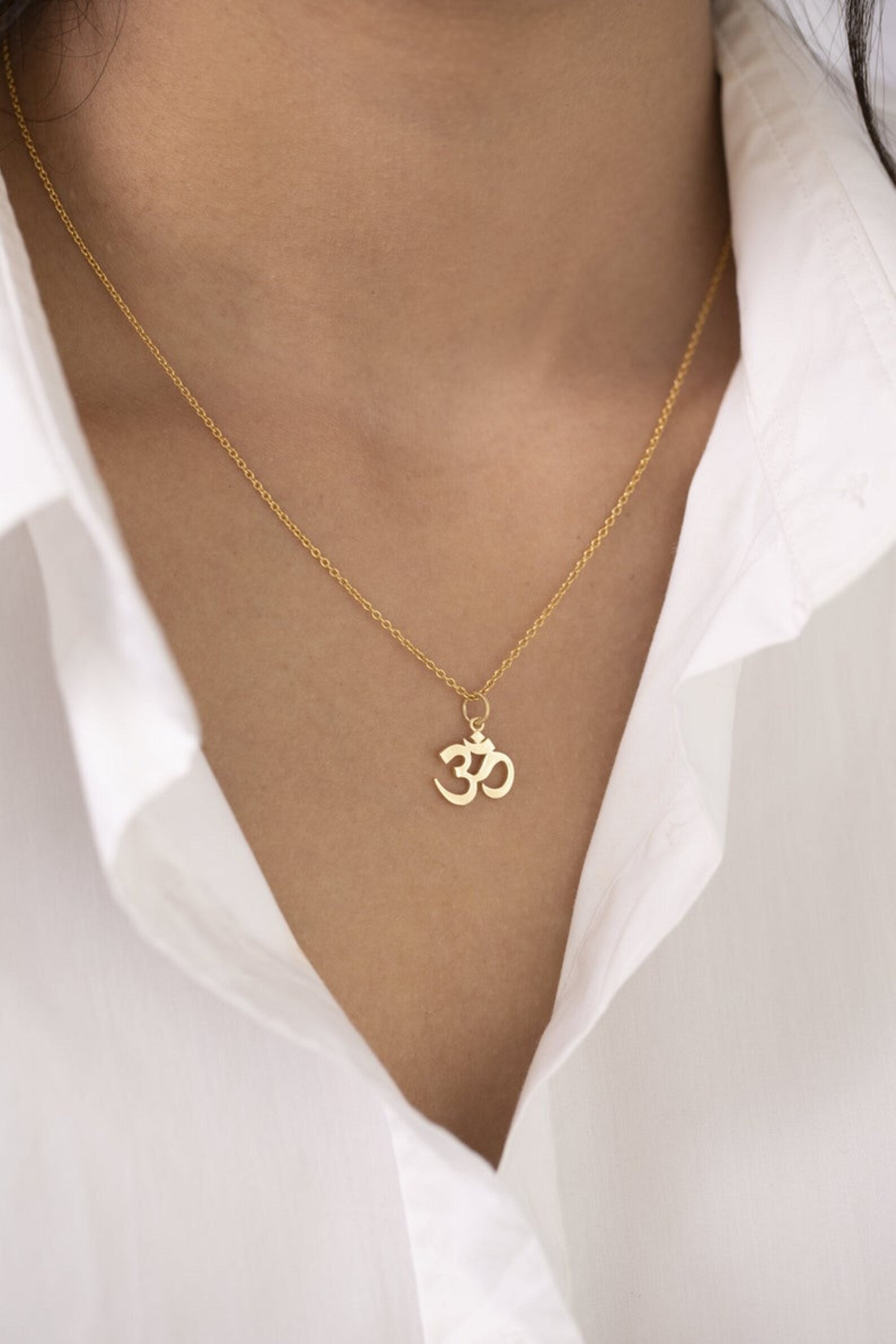 Om Necklace, Lord Symbol Pendant, Traditional Pendant Necklace, Hinduism Religion Aum Om Necklace
