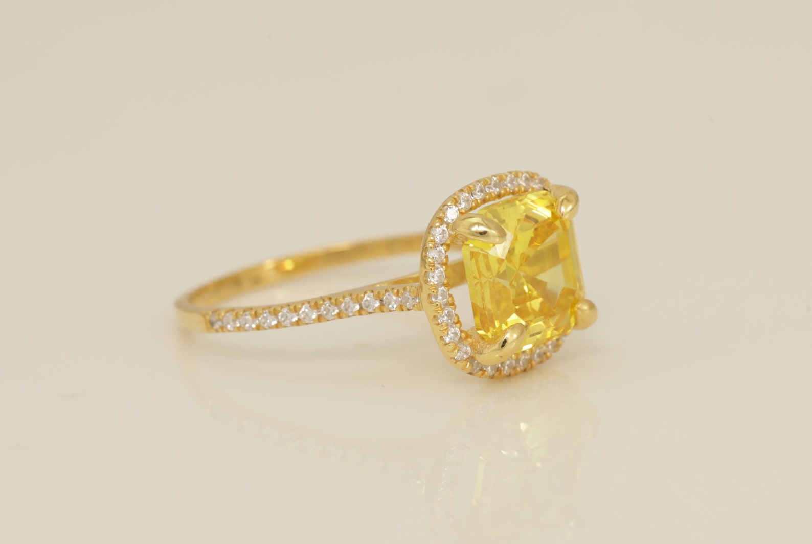 3.0 CT Yellow Sapphire Engagement Ring, Diamond Halo Yellow Sapphire Ring, September Birthstone Ring, Anniversary Ring Gift for Her