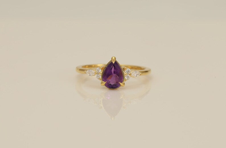 0.75 CT Pear Shaped Amethyst Engagement Ring, Vintage Engagement Ring, February Birthstone Gift, Bridal Wedding Ring, Anniversary Ring