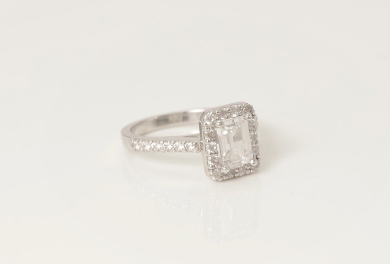 4.0 CT Emerald Cut Diamond Halo Engagement Ring, Diamond Halo Anniversary Ring, Bridal Promise Ring, Classic Wedding Ring