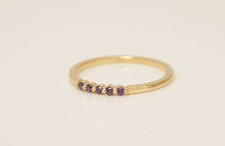 Five Stones Amethyst Wedding Band, Single Prong Wedding Ring, February Birthstone Ring, Dainty Stacking Ring, Minimalist Band