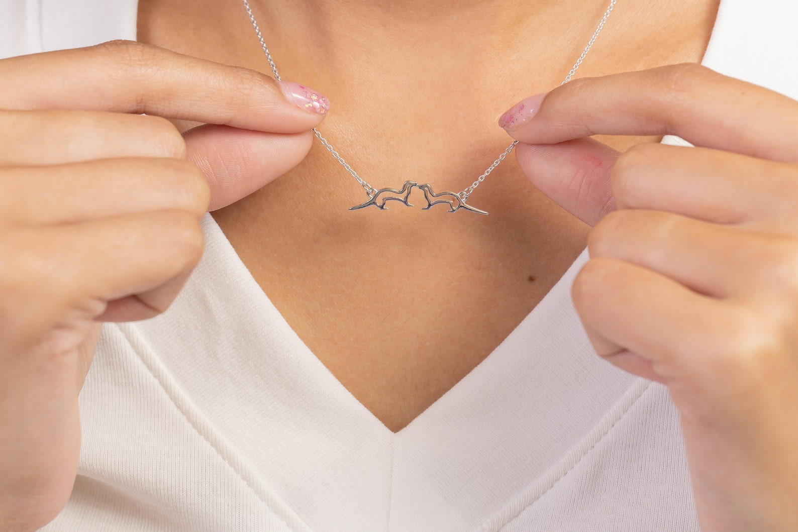 Kissing Sea Otters Necklace, Lover otter Necklace, Sea Otter Pendant, His and Her Jewelry, Animal Necklace