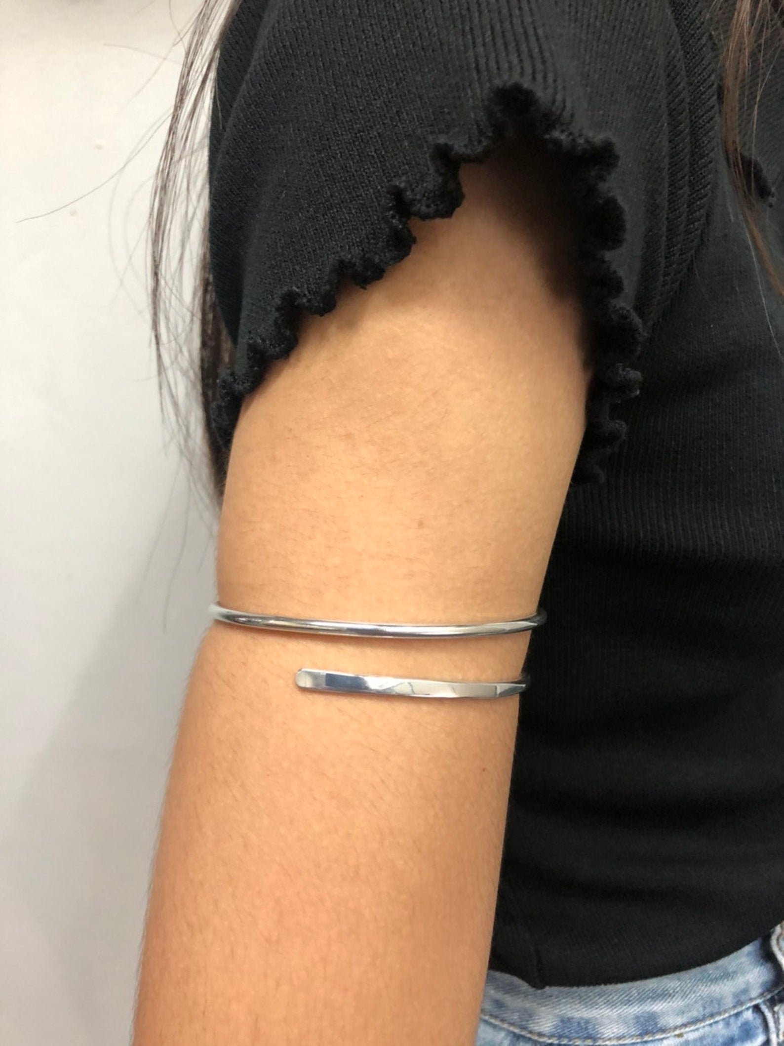 Minimalist Simple Arm Band / Upper Arm Cuff / Thin Arm Band / Upper Arm Jewelry / Arm Bracelet