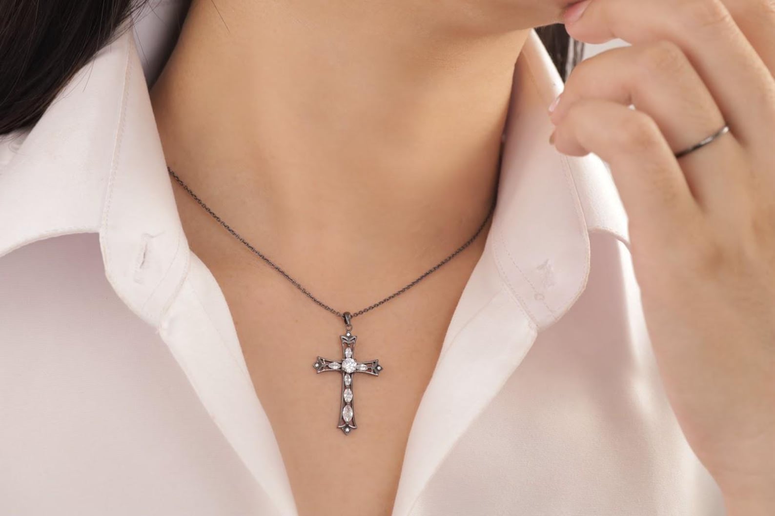 Diamond Cross Necklace, Christian Faith Necklace for Women, Cross Pendant Necklace, Religious Necklace, Baptism Gift, Protection Necklace